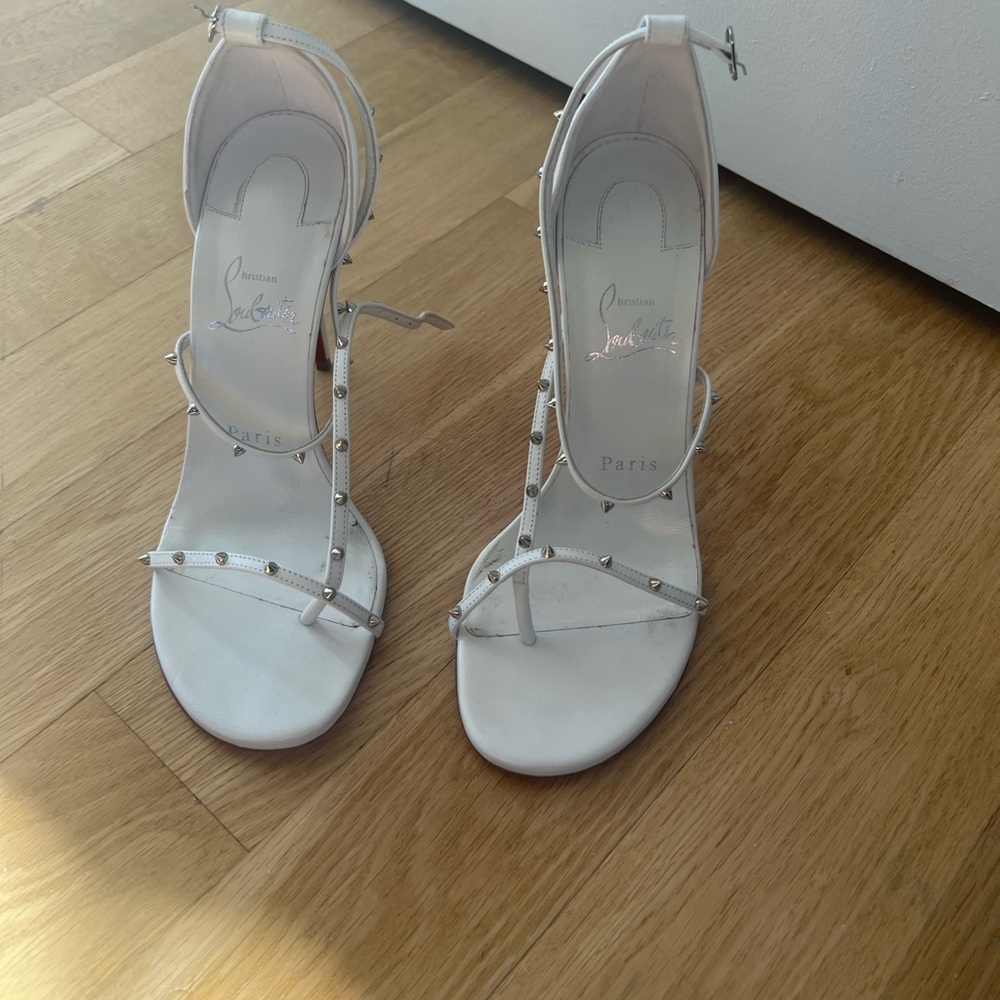 Size 7 Christian Louboutin